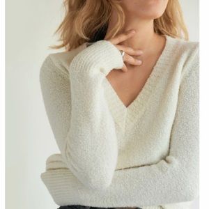 EVERLANE - The Teddy Wool Blend V Neck Sweater Size Small